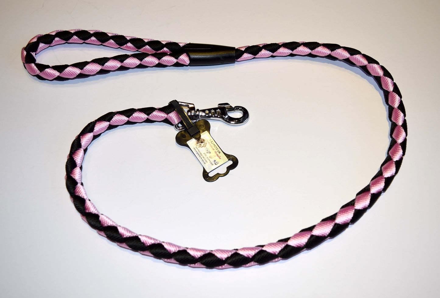 plaited nylon dog lead